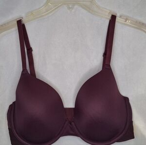 Victoria's Secret PINK Plum Bra 36C